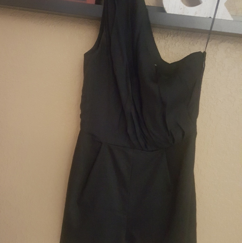 BLACK HALO ROMPER size 0